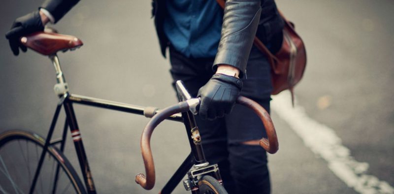 Ciclismo urbano en Bogotá, sin licencia ni&nbsp;decencia